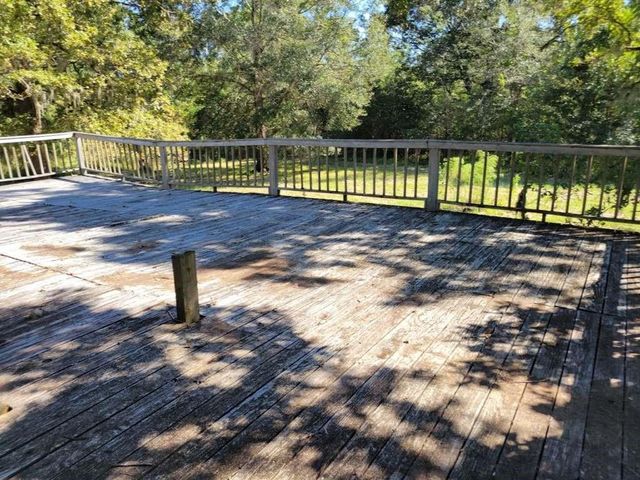 236 Adelaide Drive, Cleveland, TX 77327