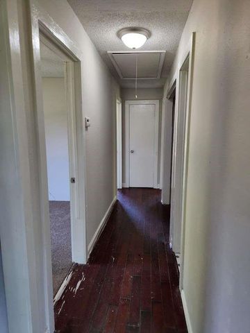 236 Adelaide Drive, Cleveland, TX 77327
