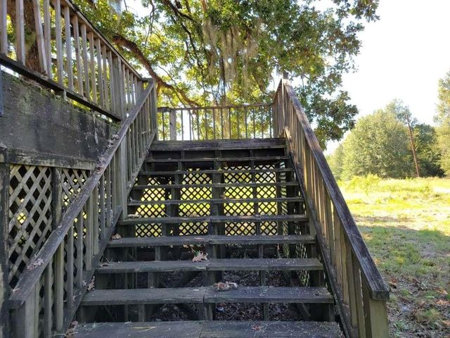 236 Adelaide Drive, Cleveland, TX 77327