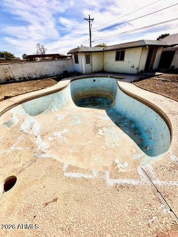 1117 E LAUREL Drive, Casa Grande, AZ 85122