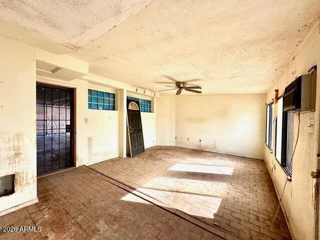 1117 E LAUREL Drive, Casa Grande, AZ 85122