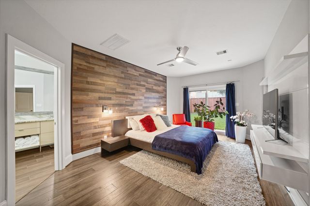 14855 Perthshire Road, Houston, TX 77079