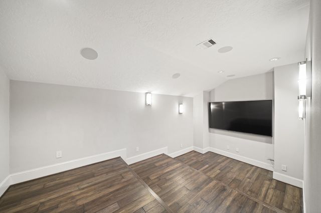 14855 Perthshire Road, Houston, TX 77079