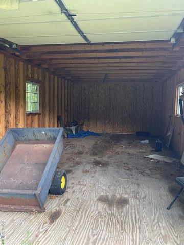 08 Tipsico Lake, Highland, MI 48357