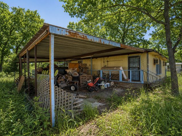 108 Blackfoot Drive, Mabank, TX 75156