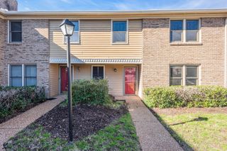 217 Westfield Dr, Nashville, TN 37221