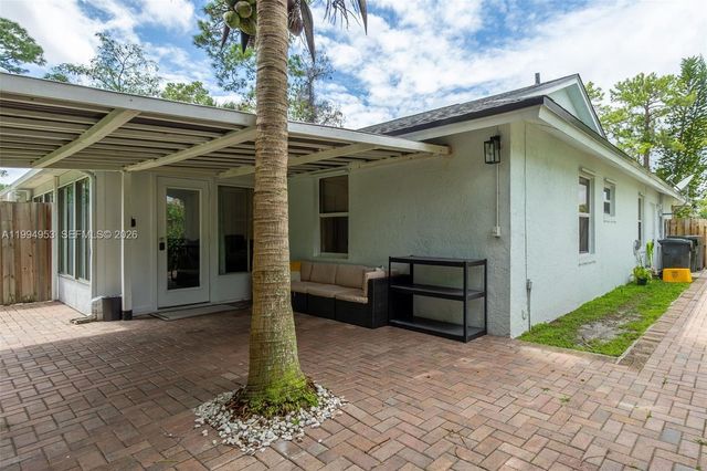 13976 Aster Ave, Wellington, FL 33414