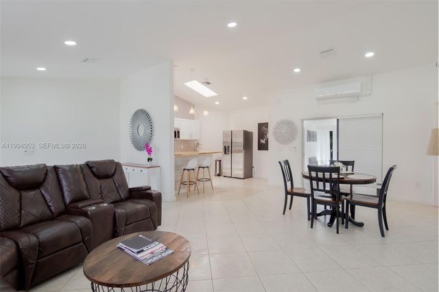 13976 Aster Ave, Wellington, FL 33414