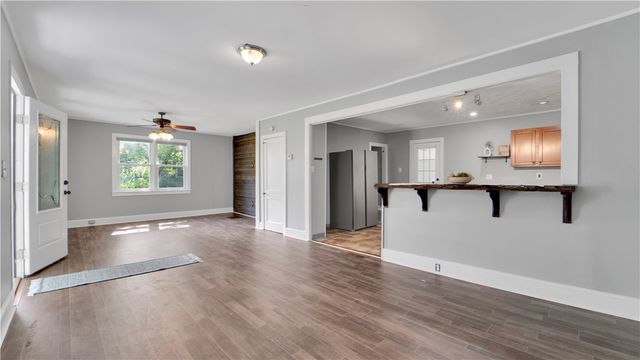 1988 State Route 14, Phelps, NY 14456