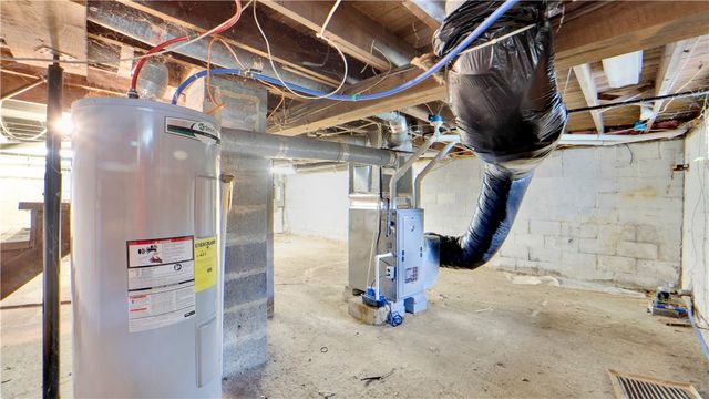 1988 State Route 14, Phelps, NY 14456