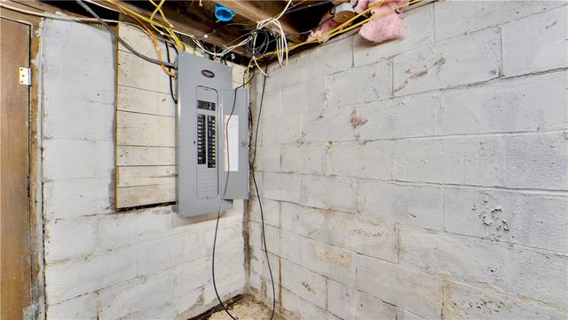 1988 State Route 14, Phelps, NY 14456