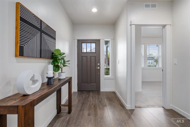 7565 W Itasco Dr, Boise, ID 83709