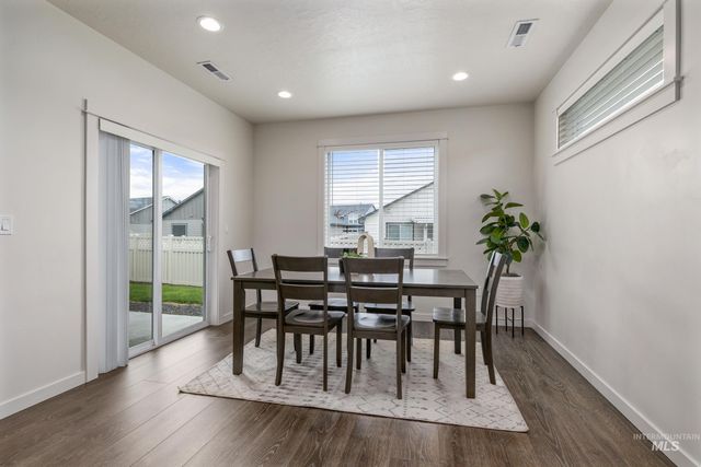 7565 W Itasco Dr, Boise, ID 83709