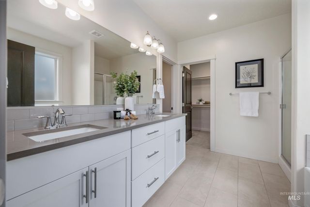 7565 W Itasco Dr, Boise, ID 83709