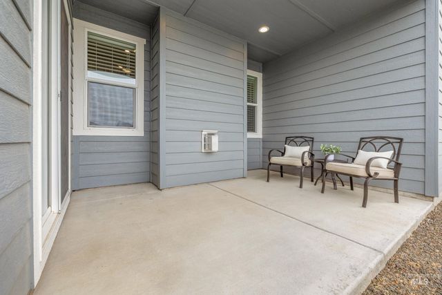 7565 W Itasco Dr, Boise, ID 83709