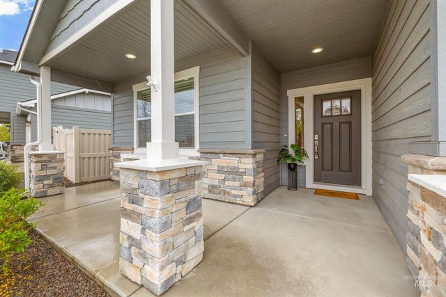 7565 W Itasco Dr, Boise, ID 83709