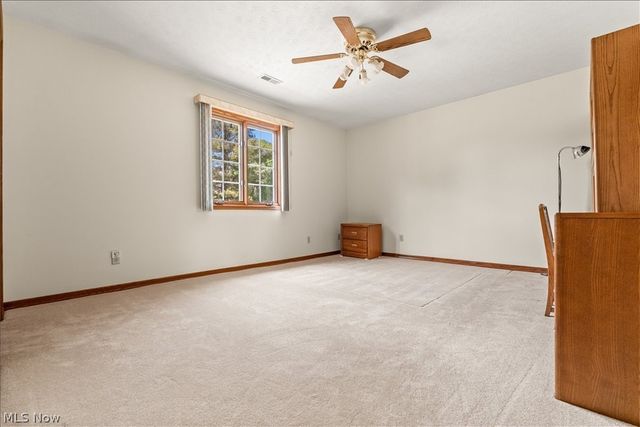 1405 Greenmont Hills Drive, Vienna, WV 26105