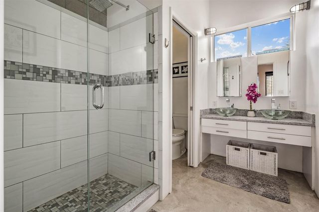 3107 W DE LEON STREET 6, Tampa, FL 33609