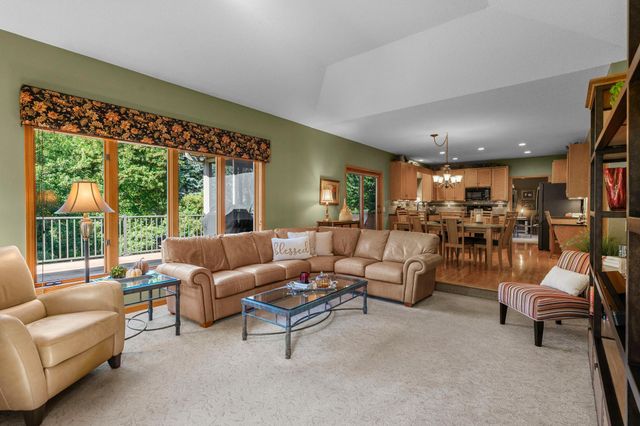 14178 Mccoy Court, Eden Prairie, MN 55347