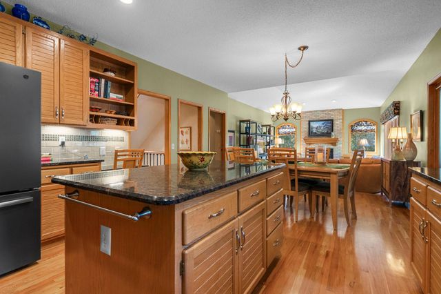 14178 Mccoy Court, Eden Prairie, MN 55347