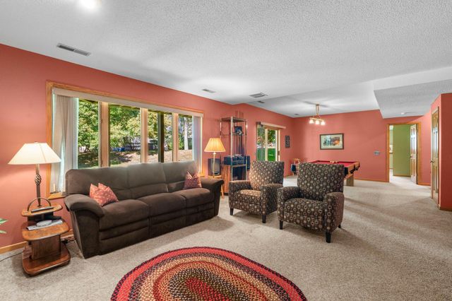 14178 Mccoy Court, Eden Prairie, MN 55347