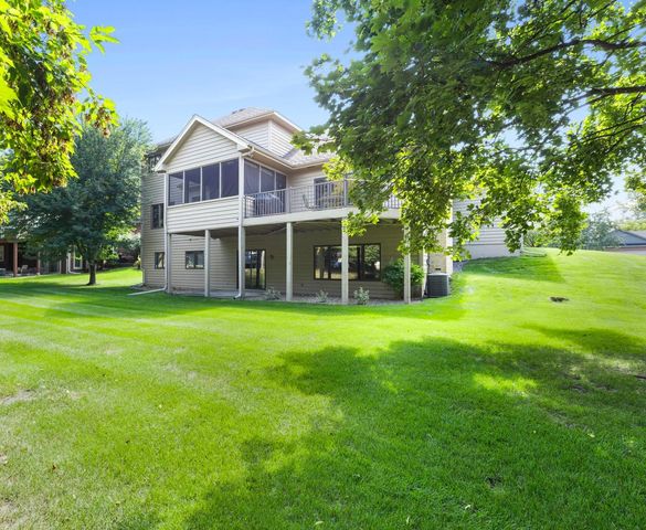 14178 Mccoy Court, Eden Prairie, MN 55347