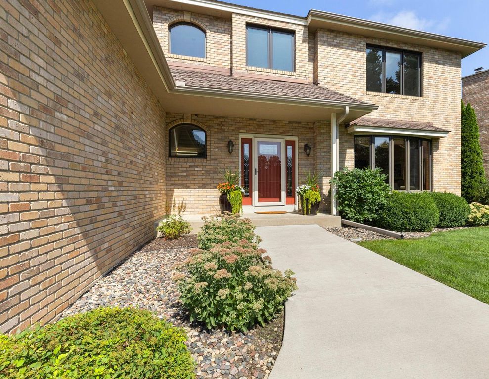 14178 Mccoy Court, Eden Prairie, MN 55347 — photo 5
