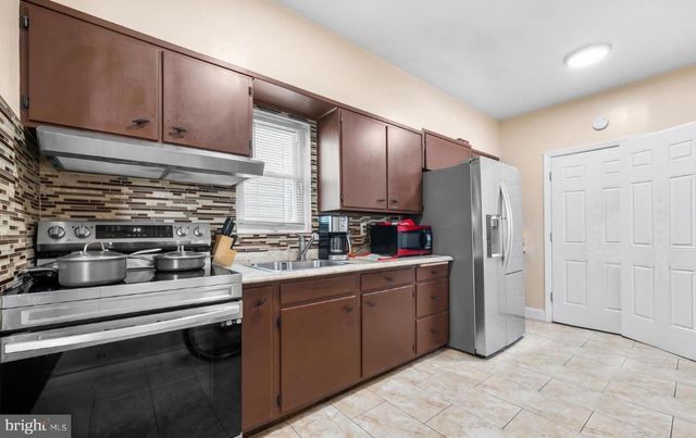 7521 RIVER RD, Pennsauken, NJ 08110