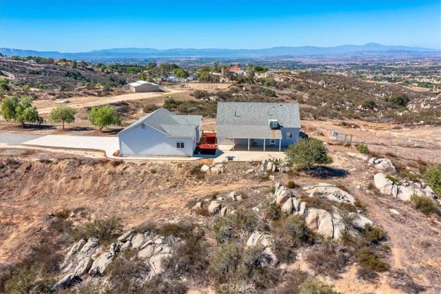 39330 Gray Squirrel, Temecula, CA 92592