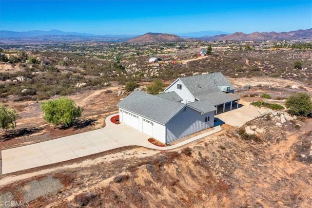 39330 Gray Squirrel, Temecula, CA 92592