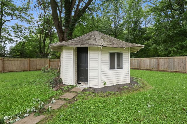 2715 W 78th Street, Indianapolis, IN 46268