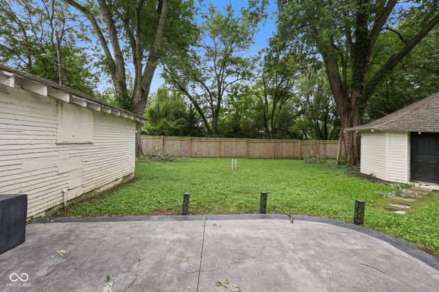 2715 W 78th Street, Indianapolis, IN 46268