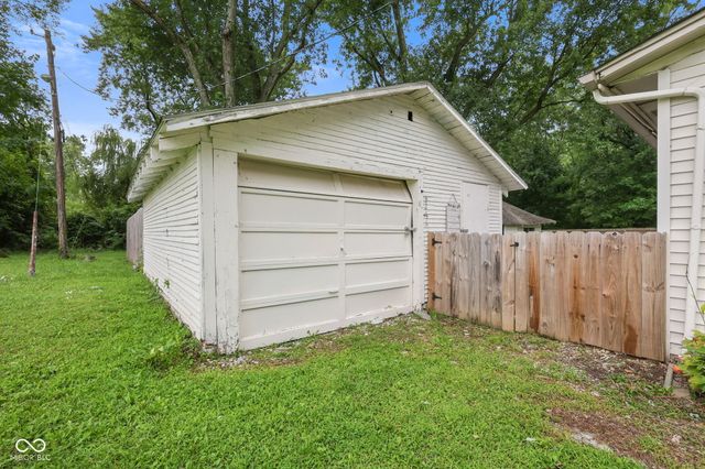 2715 W 78th Street, Indianapolis, IN 46268
