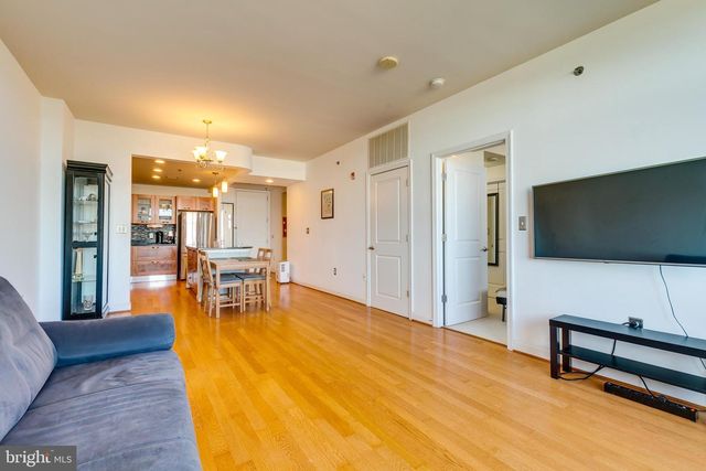 5750 BOU AVE #816, Rockville, MD 20852