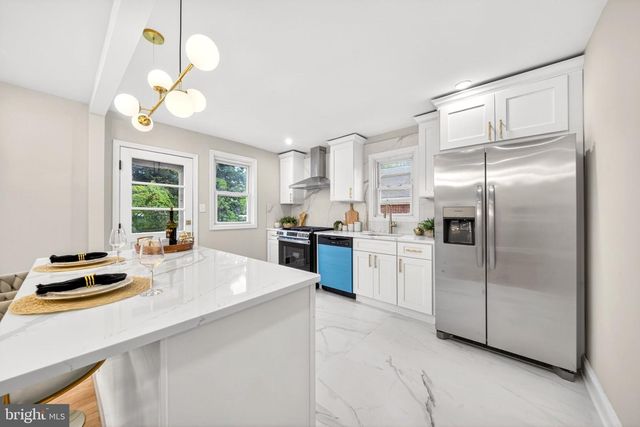 8217 LAUREL DR, Baltimore, MD 21234