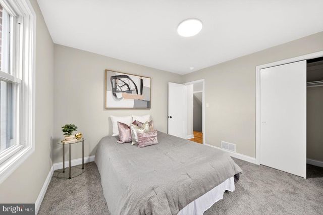 8217 LAUREL DR, Baltimore, MD 21234