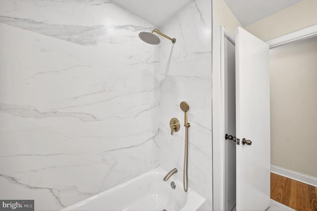 8217 LAUREL DR, Baltimore, MD 21234