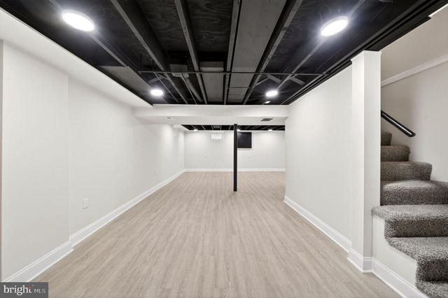 8217 LAUREL DR, Baltimore, MD 21234