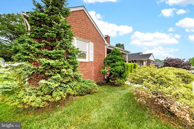 8217 LAUREL DR, Baltimore, MD 21234