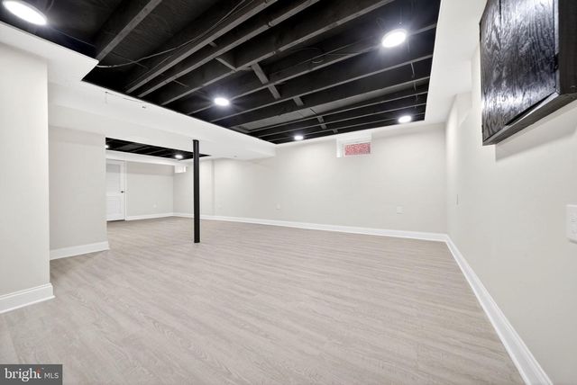 8217 LAUREL DR, Baltimore, MD 21234