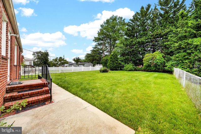 8217 LAUREL DR, Baltimore, MD 21234