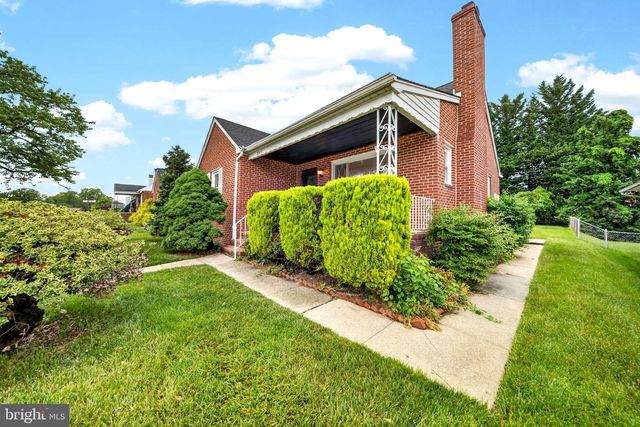 8217 LAUREL DR, Baltimore, MD 21234
