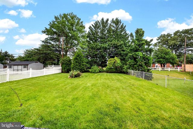 8217 LAUREL DR, Baltimore, MD 21234