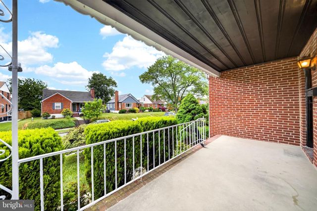 8217 LAUREL DR, Baltimore, MD 21234