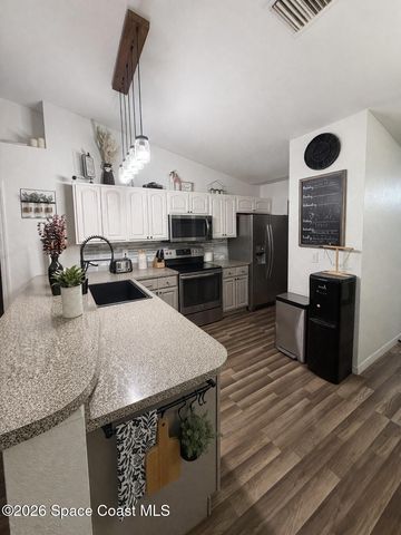419 Hamer Road SW, Palm Bay, FL 32908