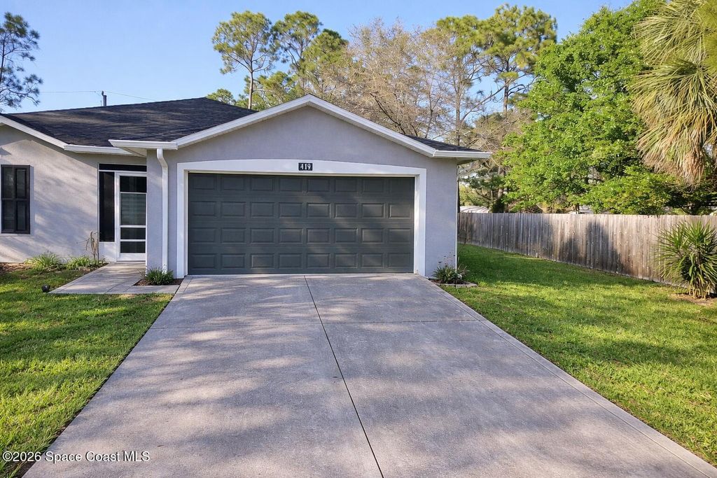 419 Hamer Road SW, Palm Bay, FL 32908