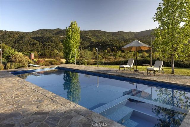 10585 Santa Paula Ojai Road, Ojai, CA 93060