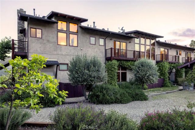 10585 Santa Paula Ojai Road, Ojai, CA 93060