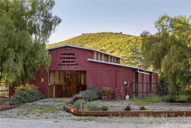 10585 Santa Paula Ojai Road, Ojai, CA 93060