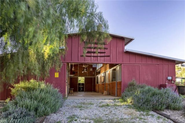 10585 Santa Paula Ojai Road, Ojai, CA 93060